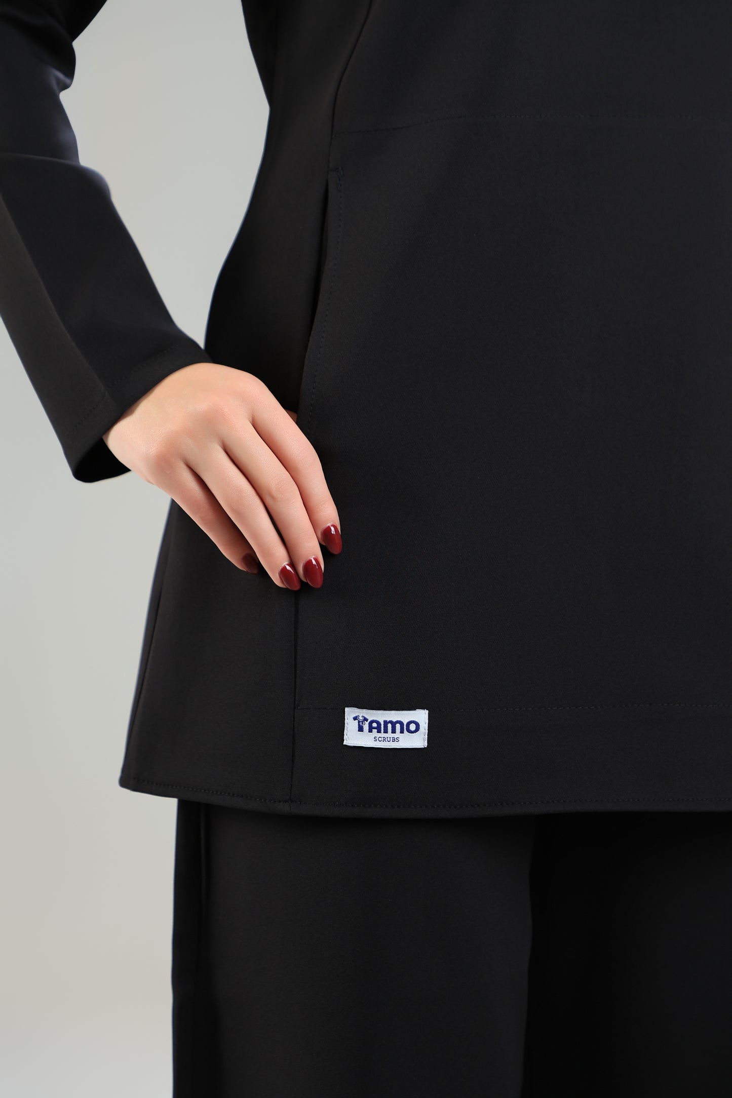 Black Polo Scrub Design 75cm – Sleek & Chic