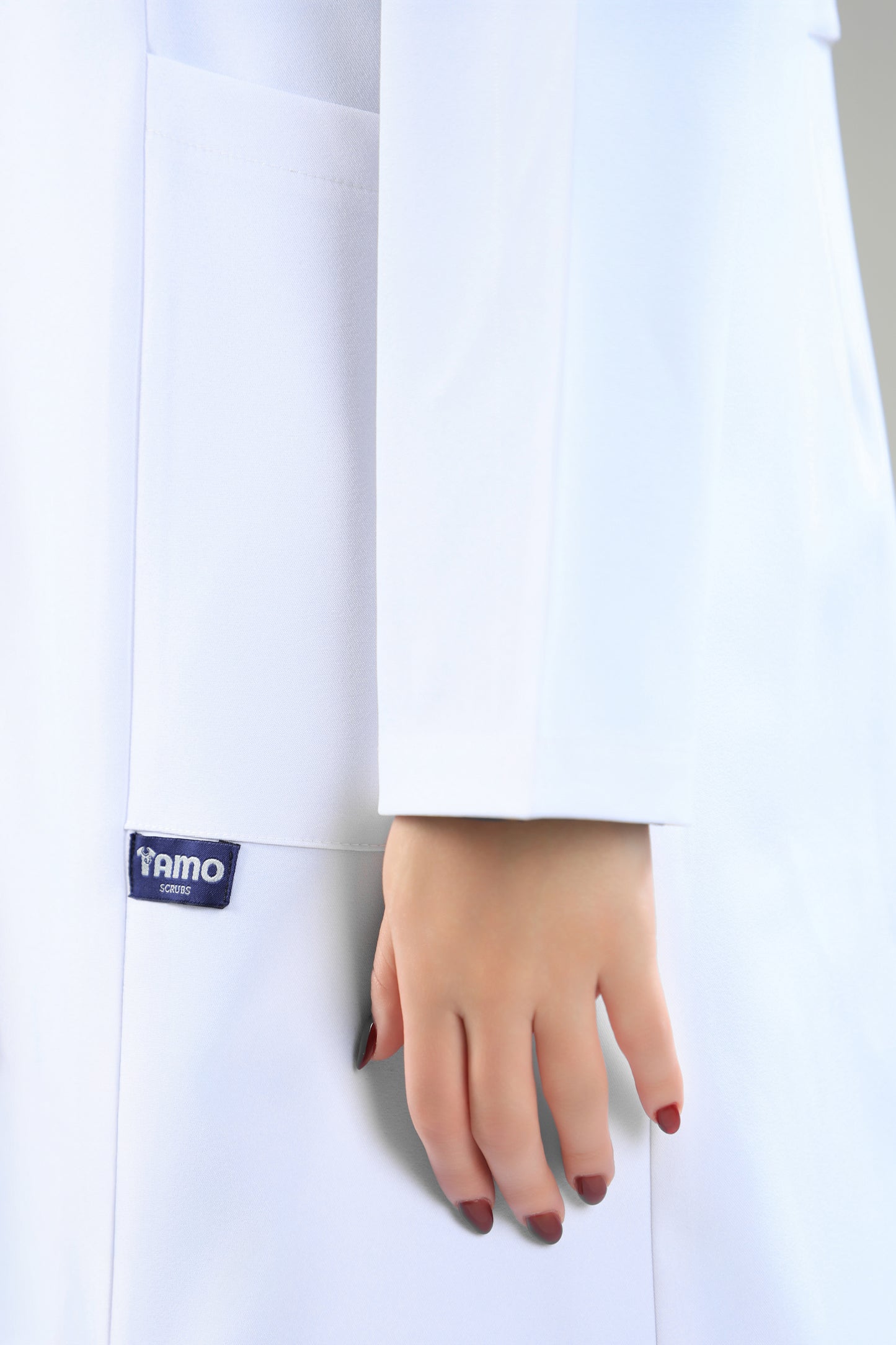 White Tamo Elegant Lab Coat - care strech fabric- Length 80cm